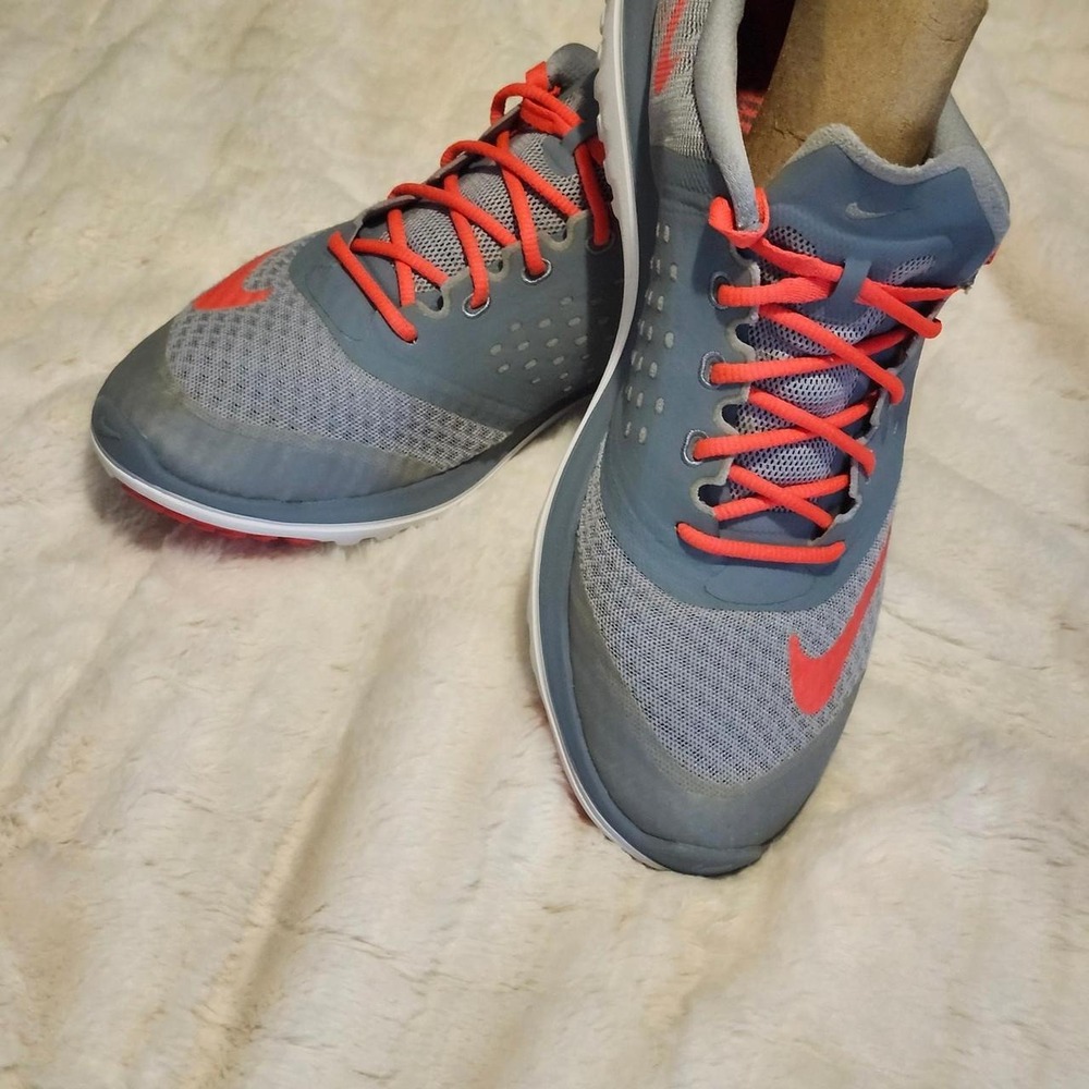 Nike FS Lite Run 2 Women's Shoes Magnet Grey Neon Coral 684667-003 Size 8.5